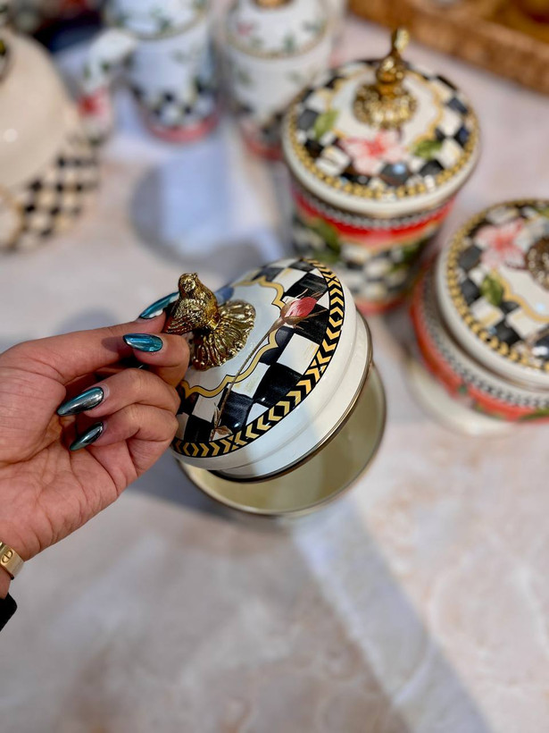 بانکه و شکلاتخوری پایه دار لعابی ست سه عددی میس بتی طرح golden bird برند miss Betty ترکیه