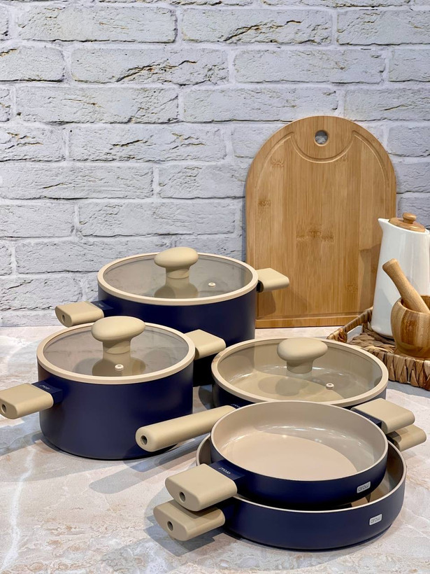 سرویس قابلمه 8 پارچه بدون روغن رنگ سرمه ای Pro Chef cooker محصول arow ترکیه