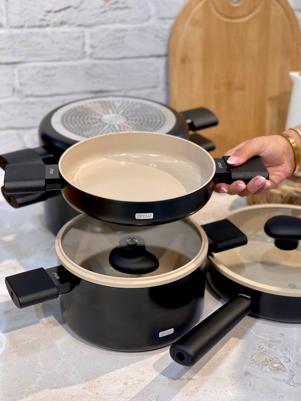 سرویس قابلمه 8 پارچه بدون روغن رنگ مشکی Pro Chef cooker محصول arow ترکیه