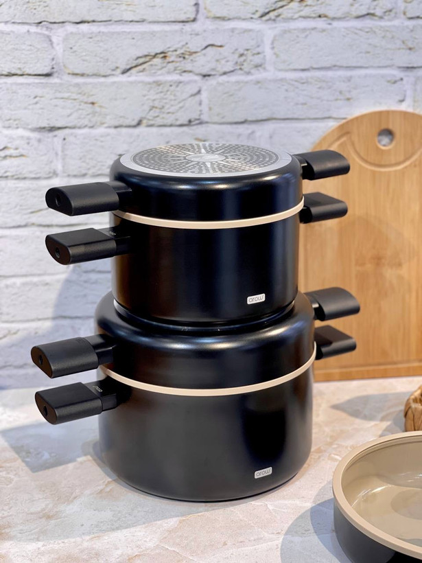 سرویس قابلمه 8 پارچه بدون روغن رنگ مشکی Pro Chef cooker محصول arow ترکیه