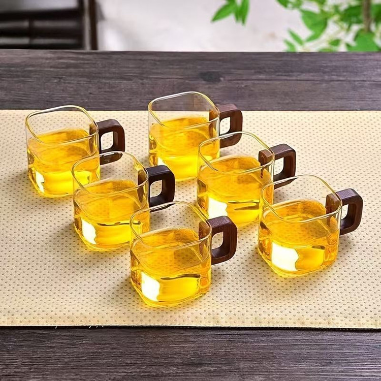 فنجان پیرکس مربعی بدنه ضخیم محصول وارداتی