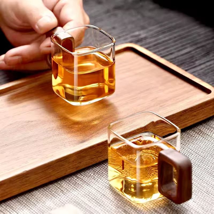 فنجان پیرکس مربعی بدنه ضخیم محصول وارداتی